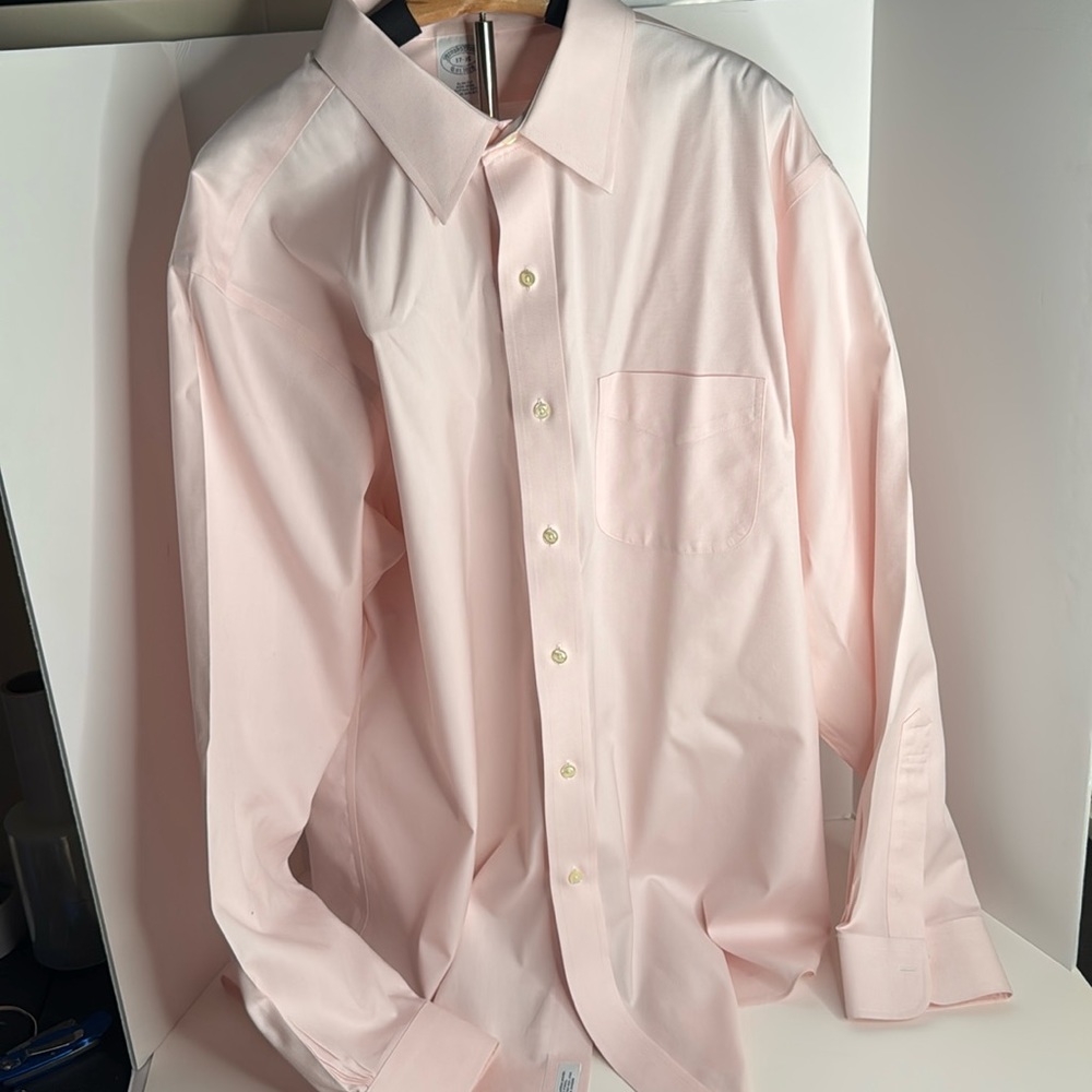 Brooks Brothers slim Fit Oxford Shirt size 17-35 pink